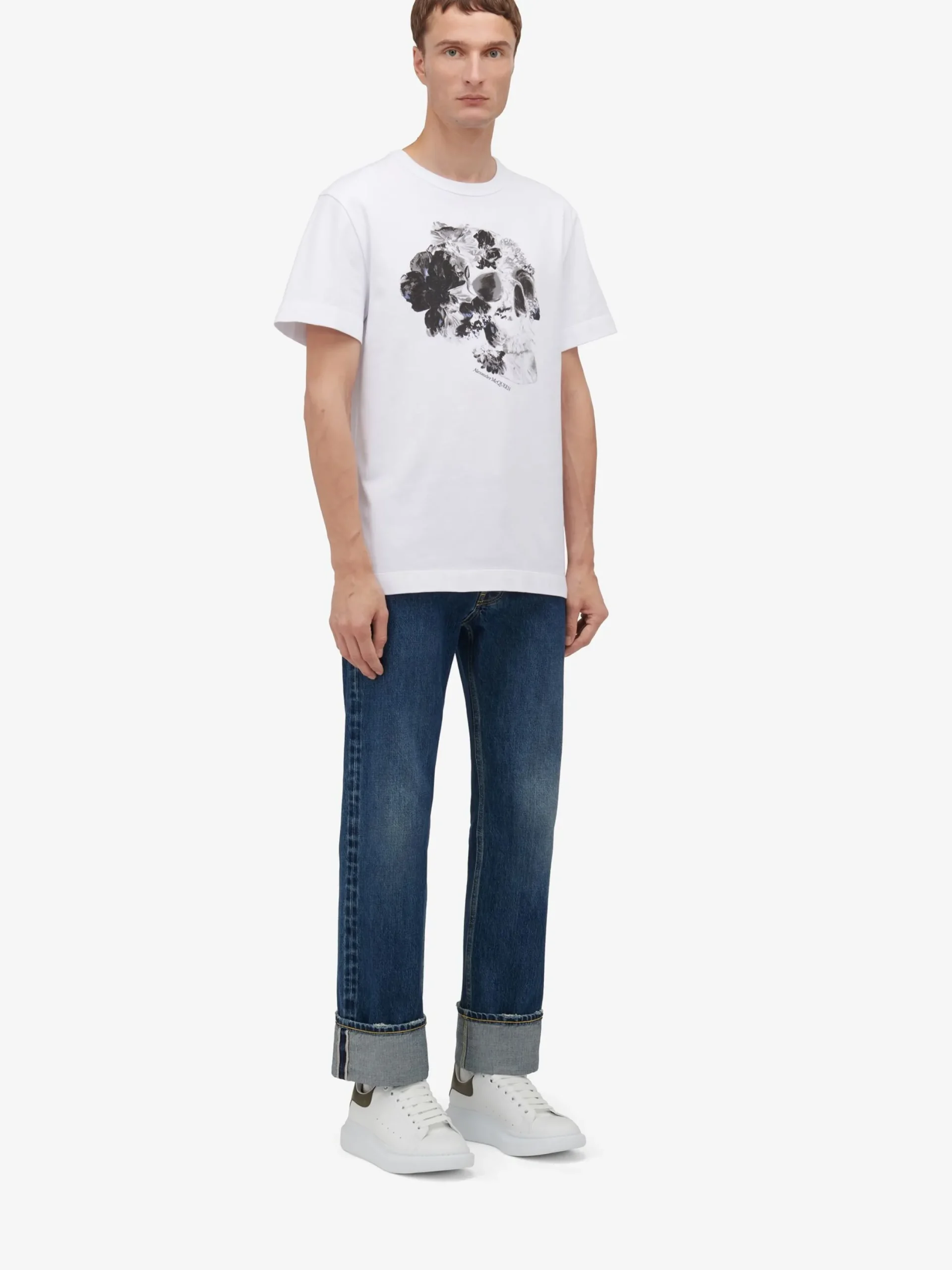 Shop Alexander McQueen Men's Dutch Flower Skull Print in White/Black
