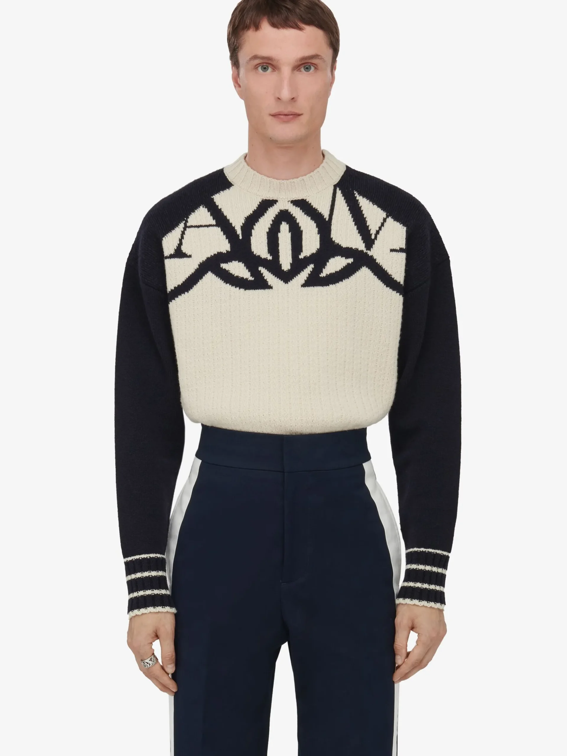 New Alexander McQueen Men's Exploded Seal Logo Jumper in Cream/Navy