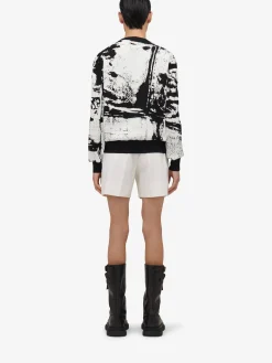 Discount Alexander McQueen Men's Fold Skull Jacquard Jumper in Ivory/Black