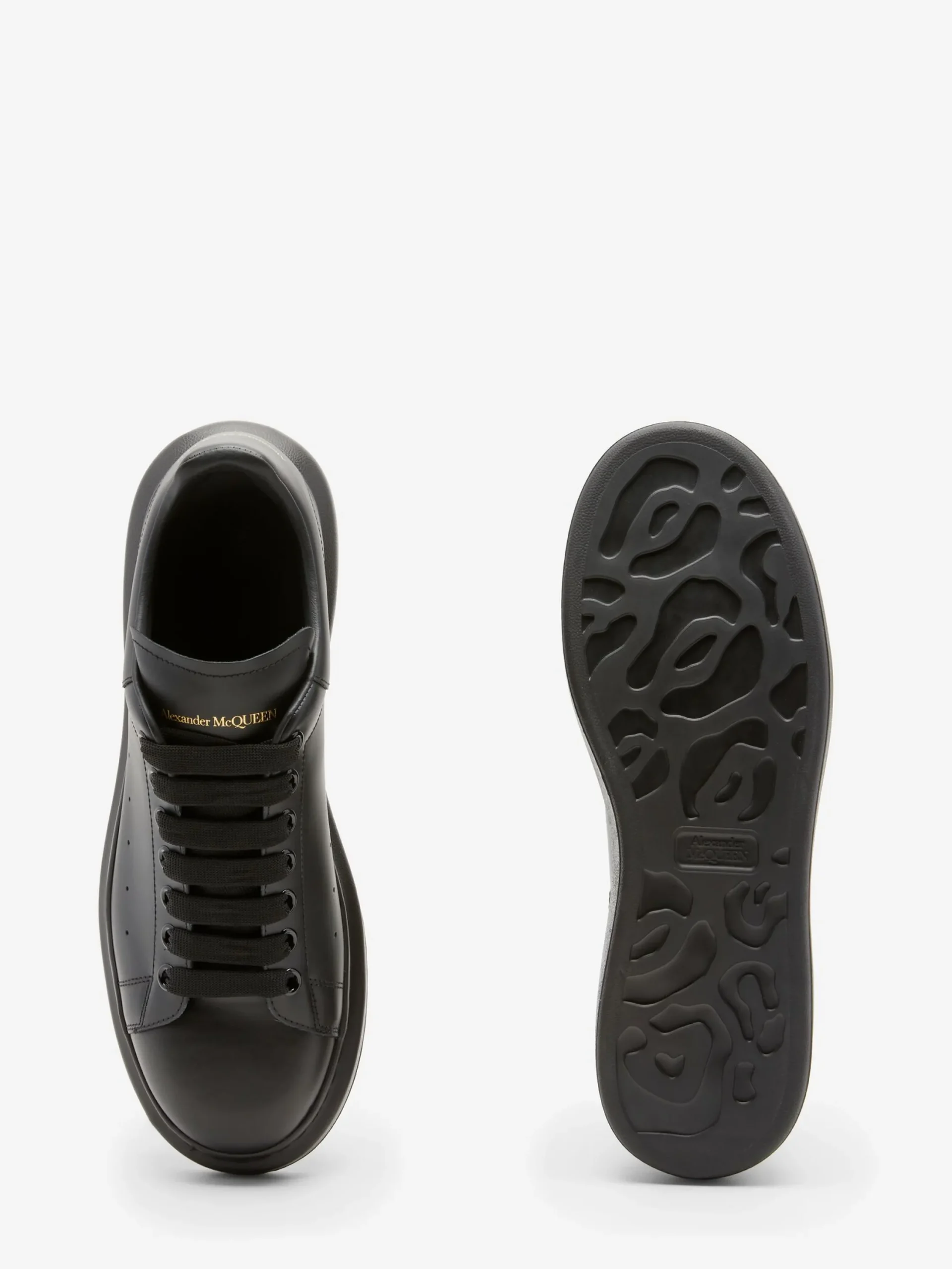 Fashion Alexander McQueen Men's Oversized Sneaker in Black