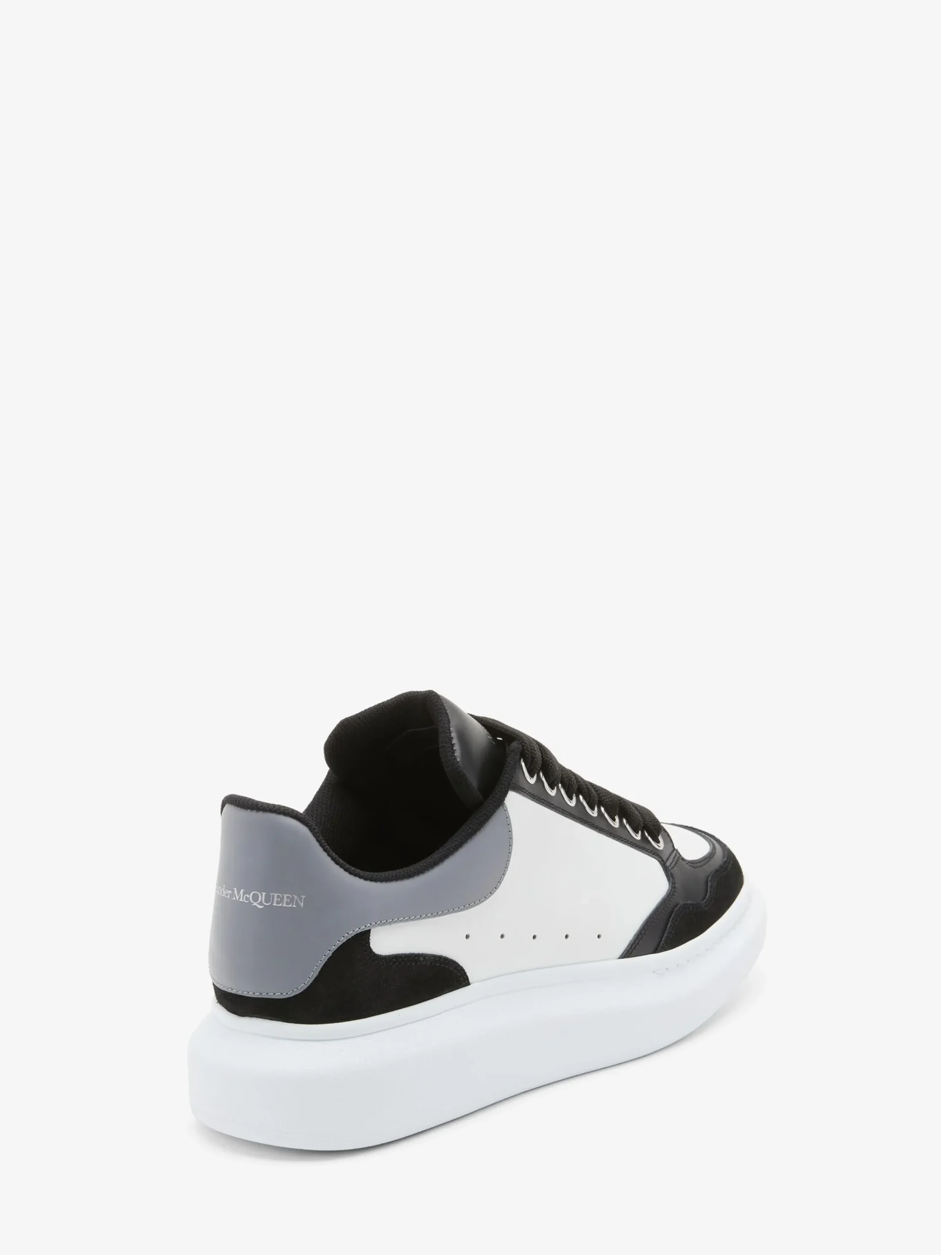 New Alexander McQueen Men's Oversized Sneaker in Black/White/Grey