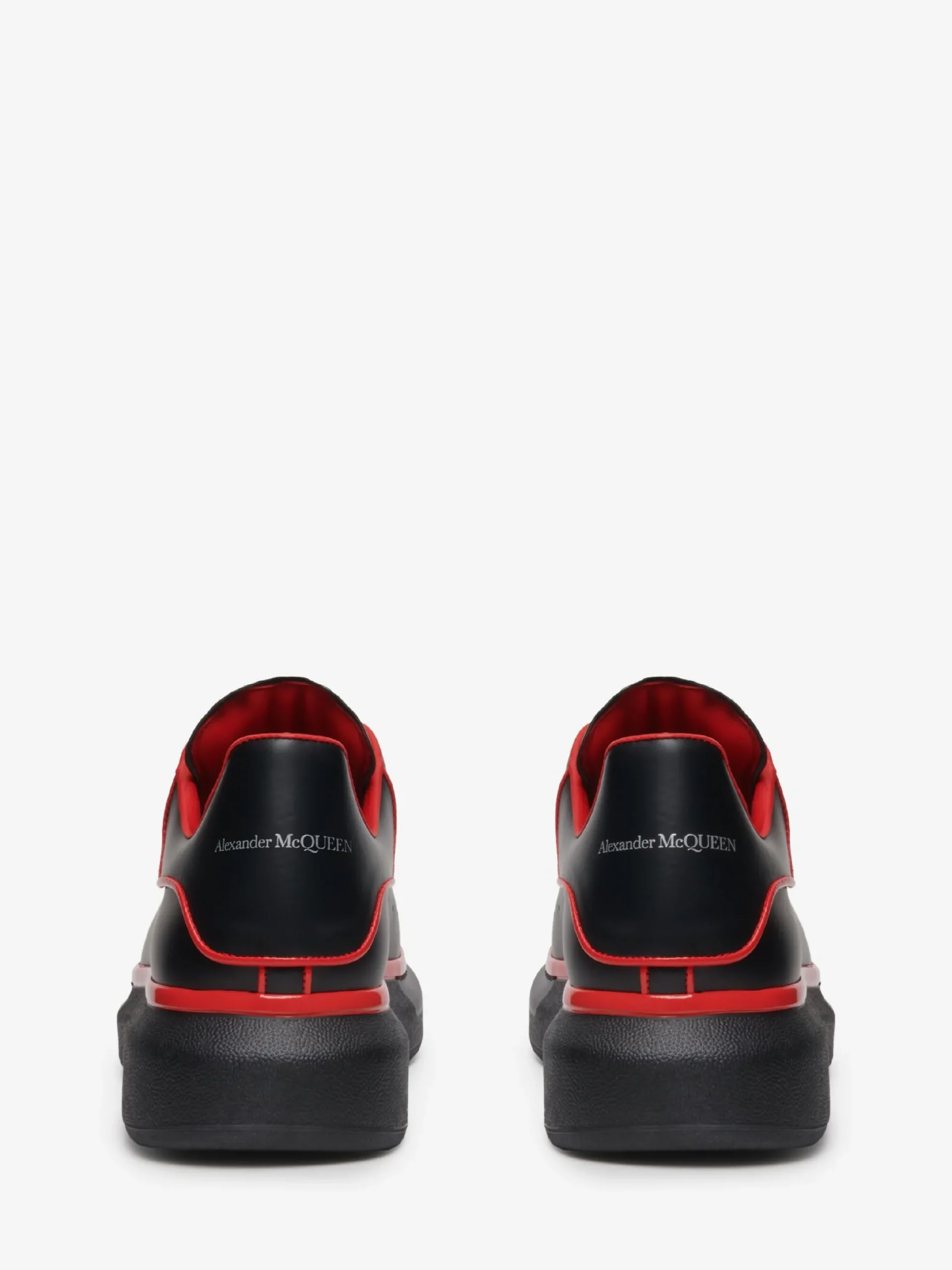 Clearance Alexander McQueen Men's Oversized Sneaker in Black/Tulip