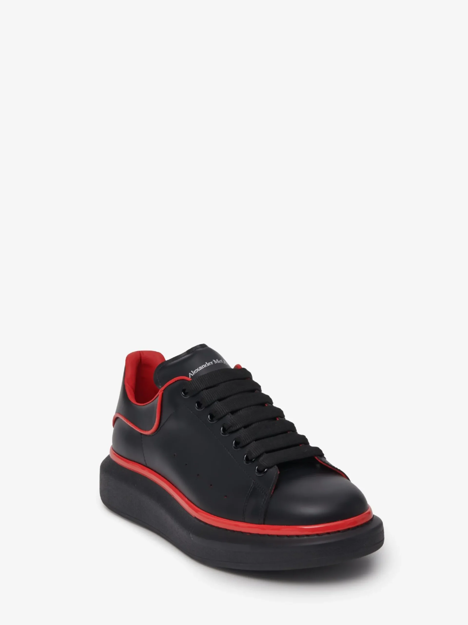 Clearance Alexander McQueen Men's Oversized Sneaker in Black/Tulip