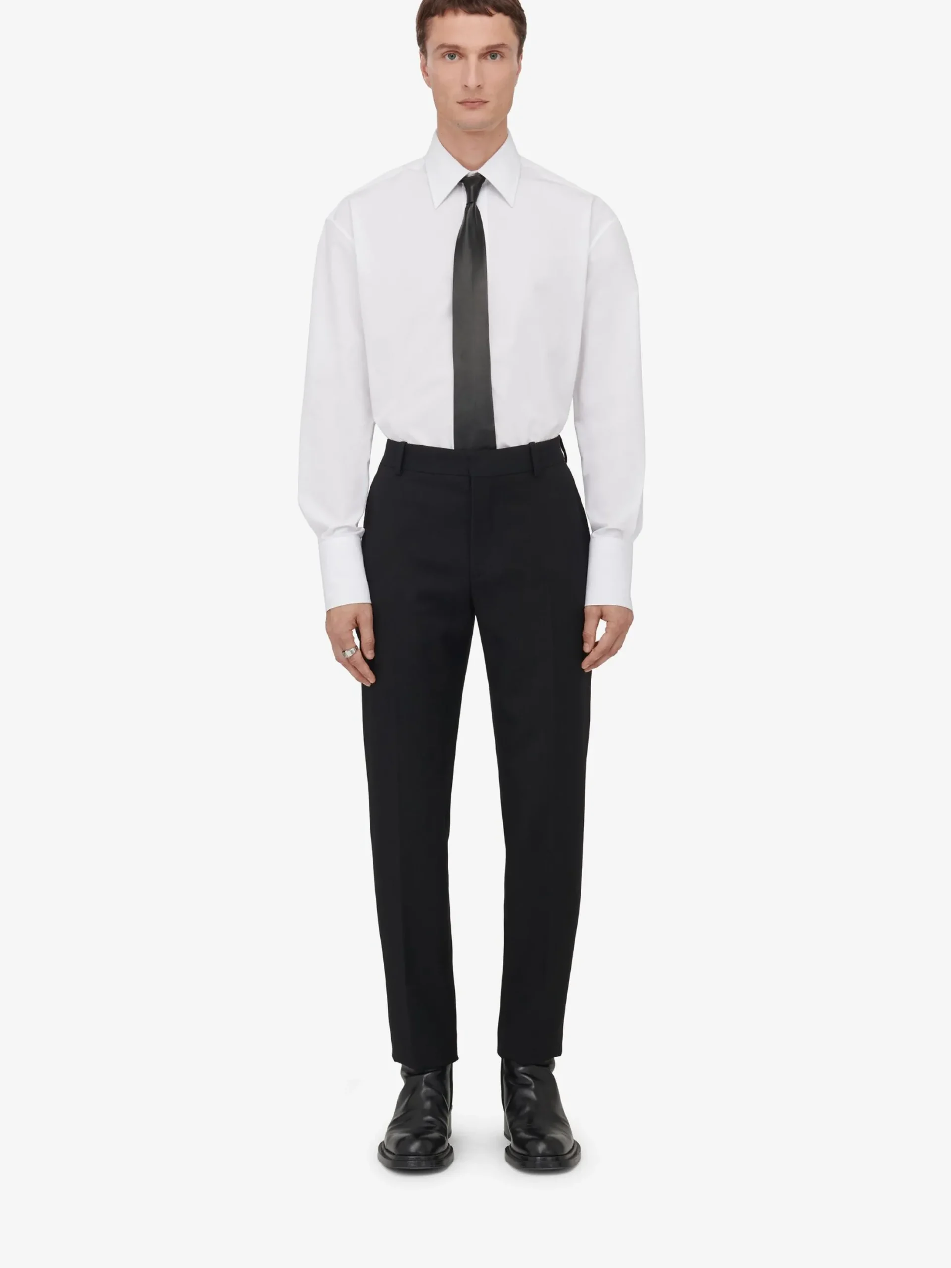 Store Alexander McQueen Men's Tailored Cigarette Trousers in Black