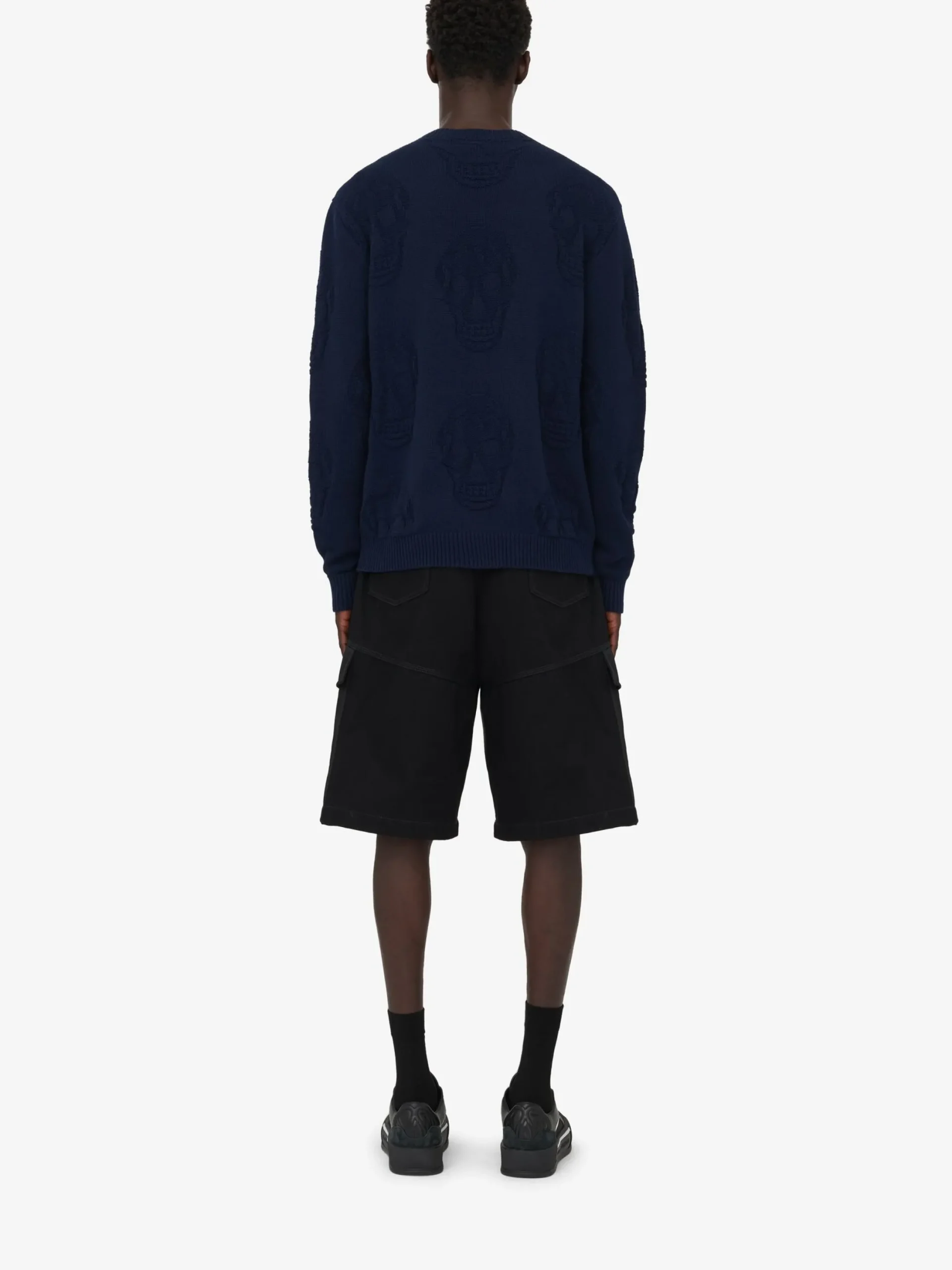 New Alexander McQueen Men's Textured Skull Jumper in Navy