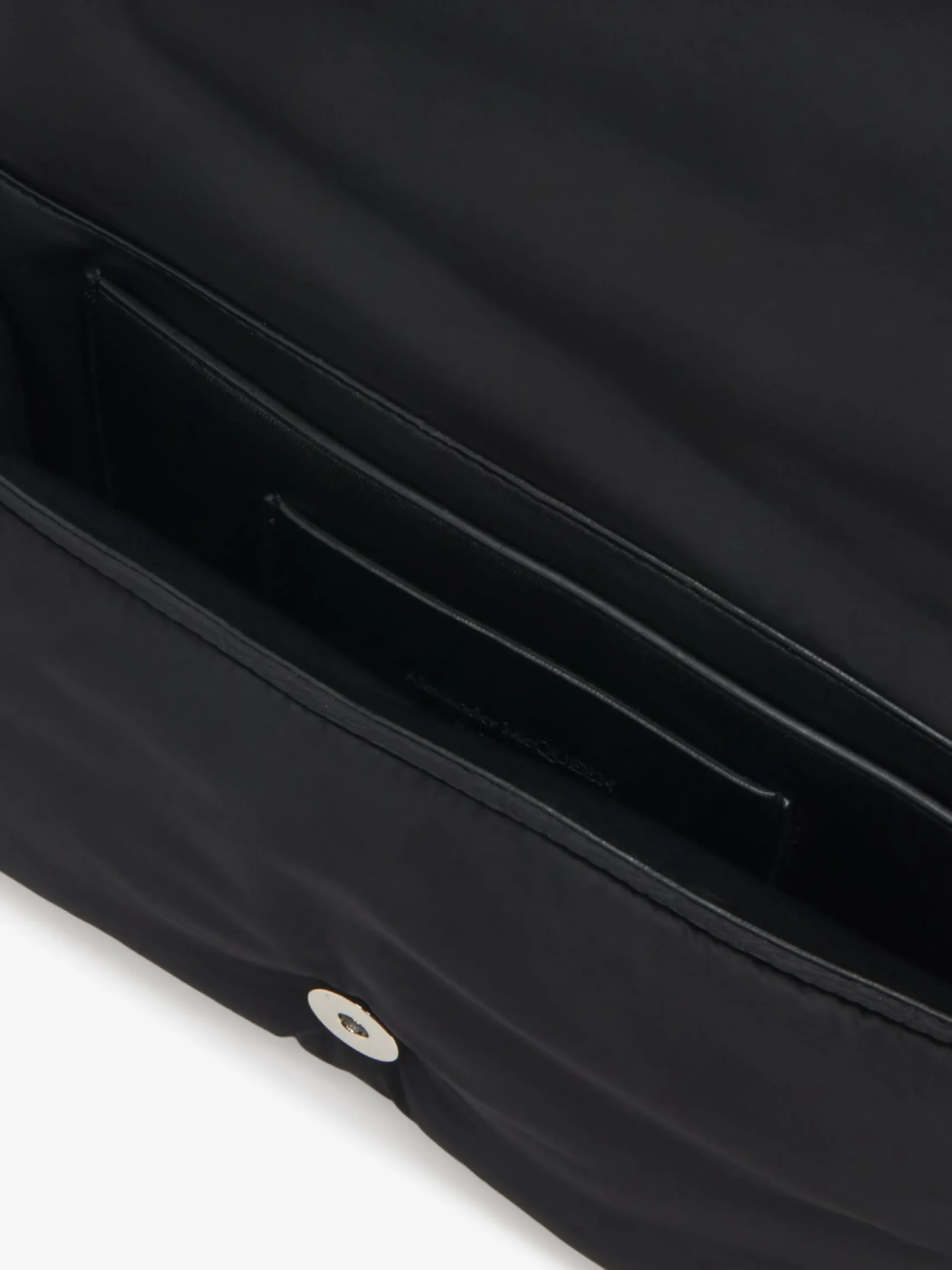 New Alexander McQueen Men's The Puffy Knuckle Bum Bag in Black
