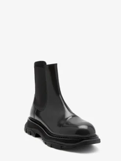 Best Alexander McQueen Men's Tread Chelsea Boot in Black