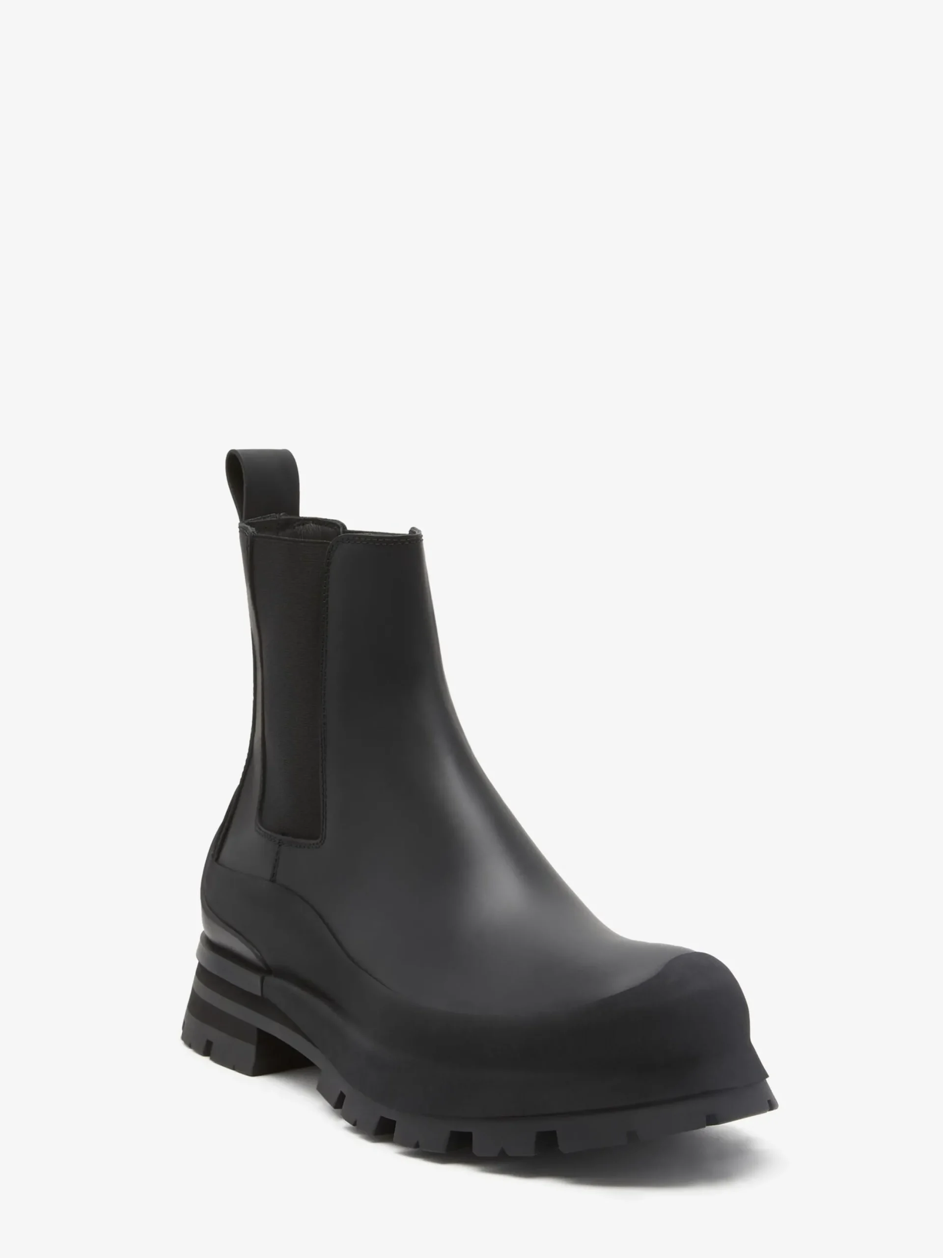 Best Sale Alexander McQueen Men's Wander Chelsea Boot in Black