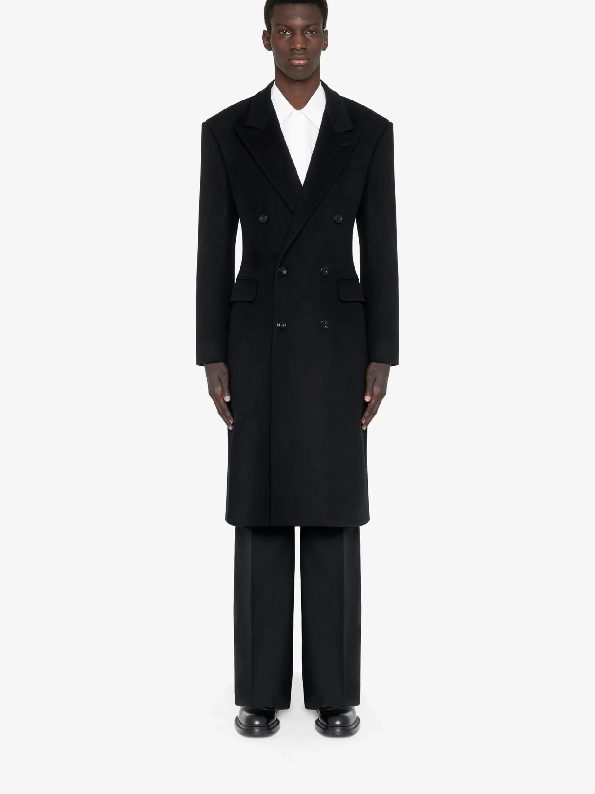 Hot Alexander McQueen Men's Wide Shoulder Fitted Coat in Black