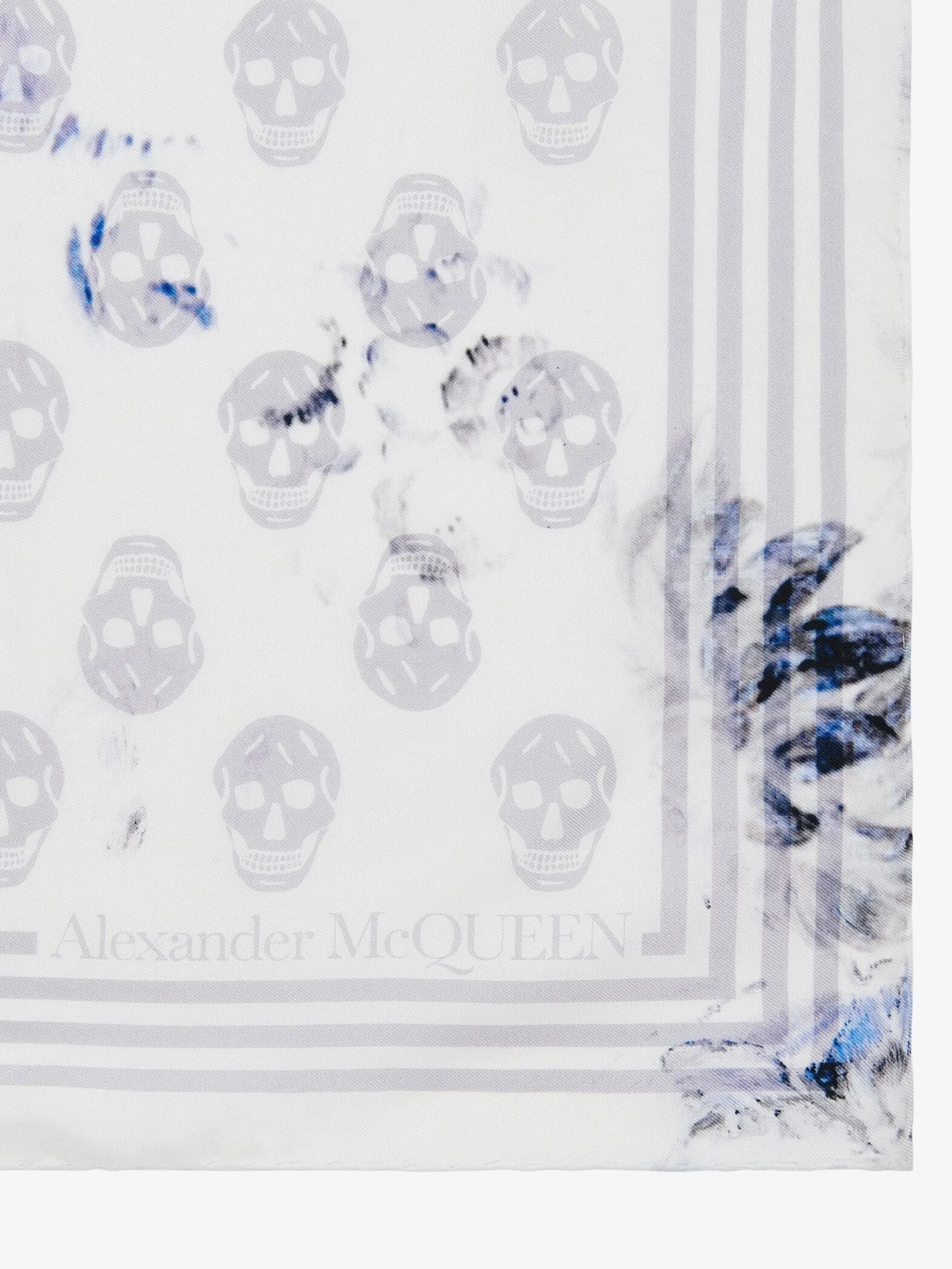 Cheap Alexander McQueen Women's Chiaroscuro Biker Foulard in Ivory/Light Grey