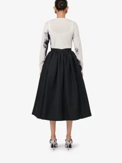 Flash Sale Alexander McQueen Women's Chiaroscuro Cardigan in White/Black/Blue
