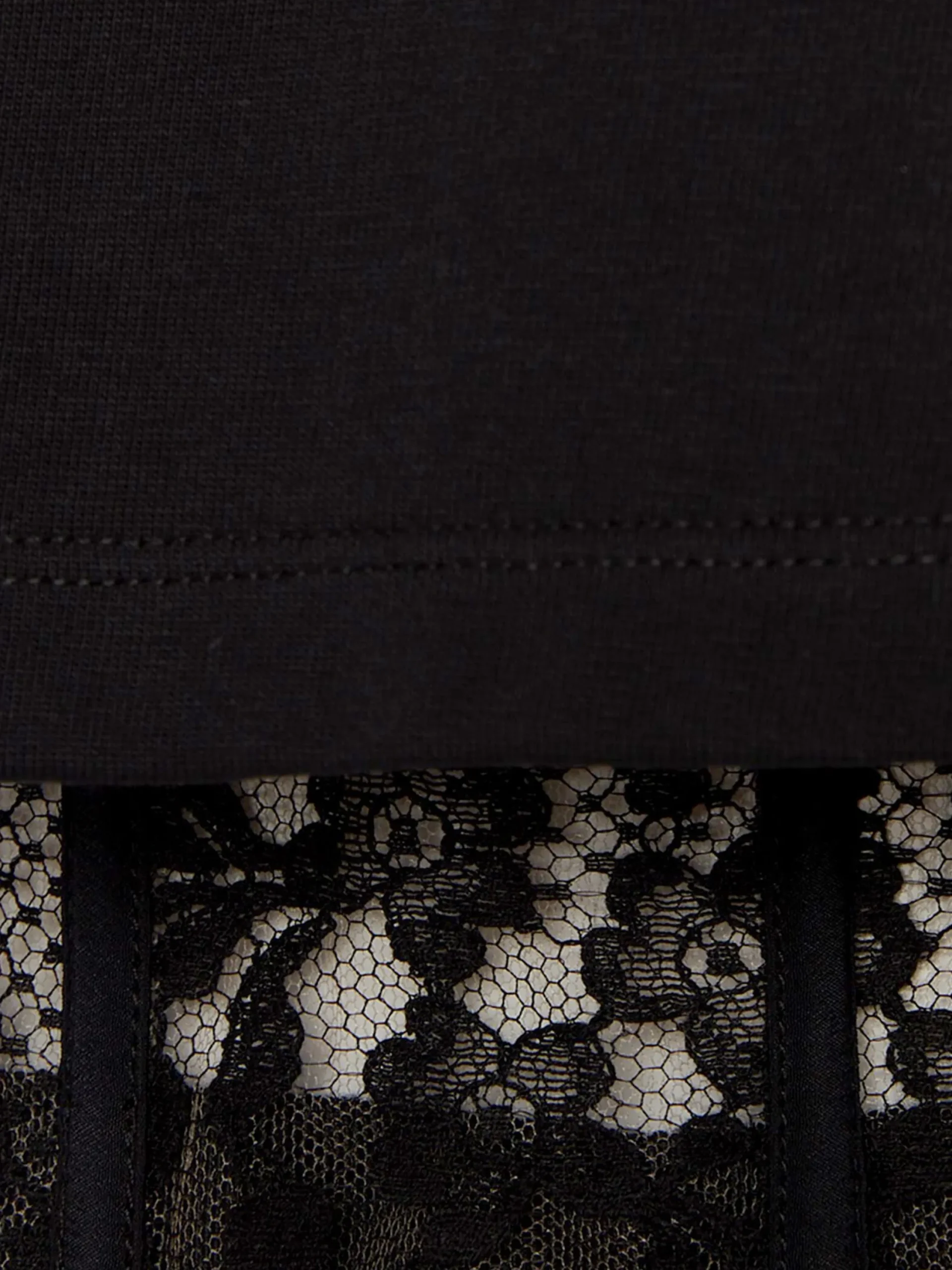 Store Alexander McQueen Women's Corset T-shirt in Black