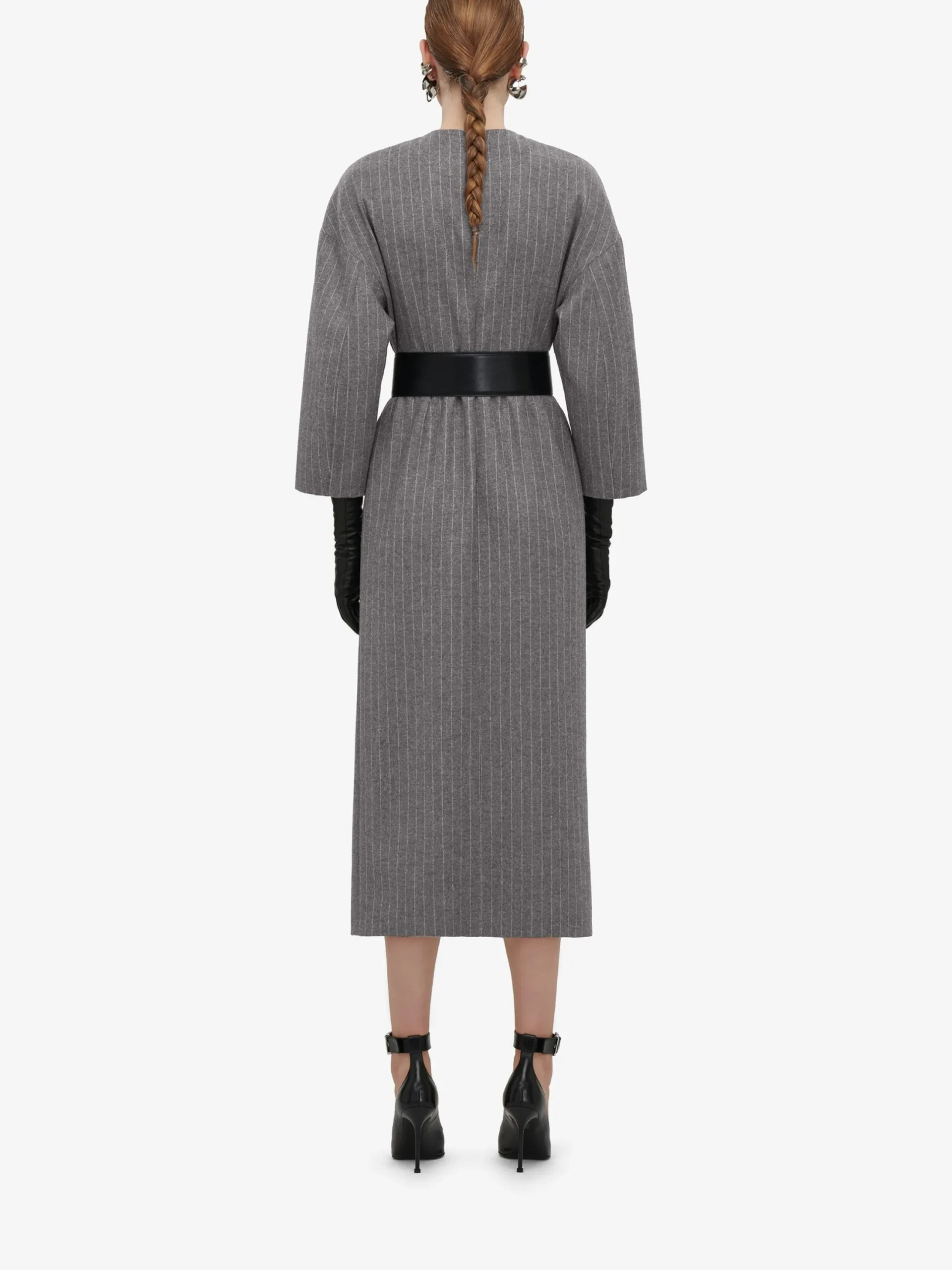 Discount Alexander McQueen Women's Dropped Shoulder Pencil Dress in Grey/ivory