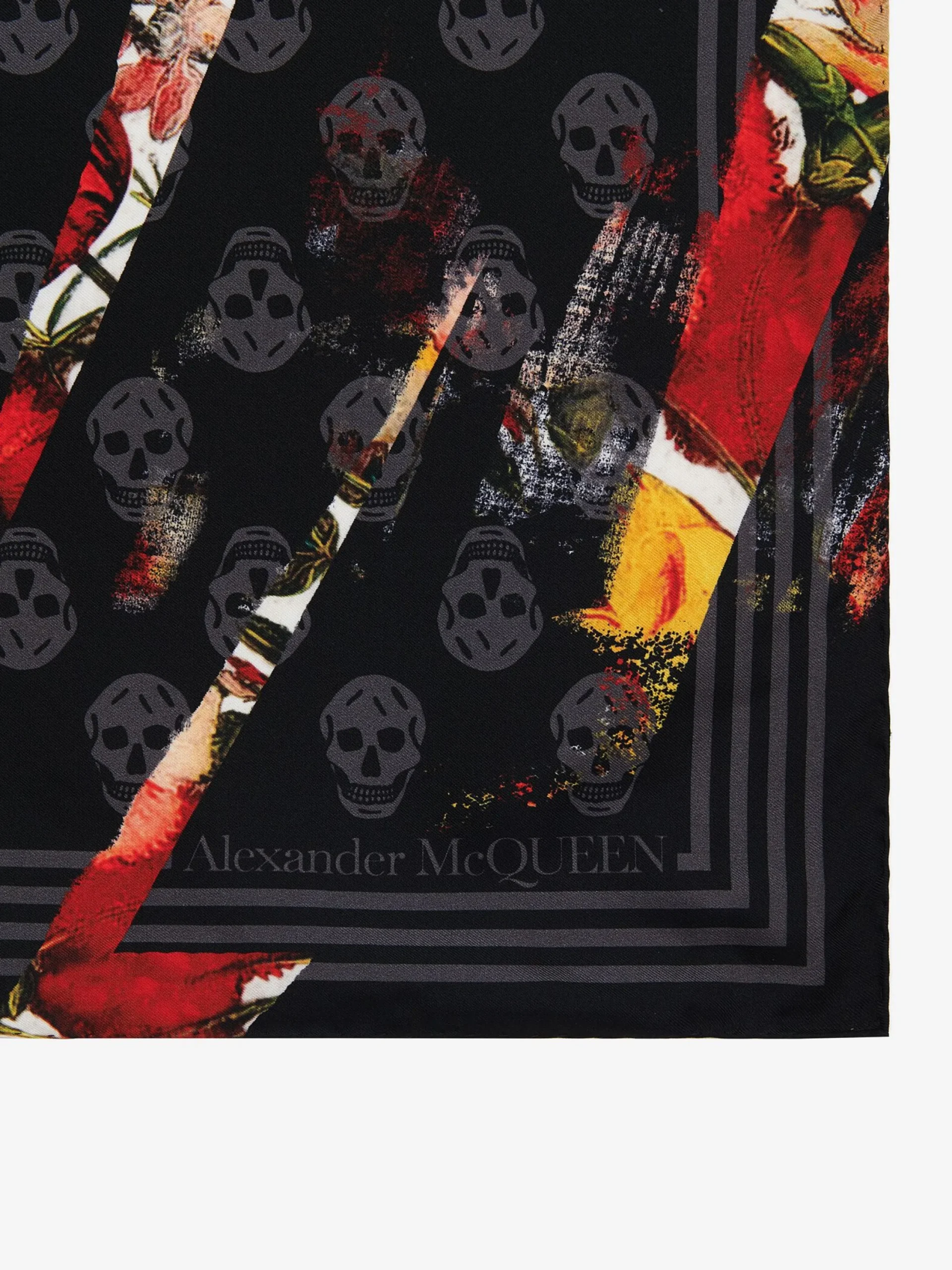 New Alexander McQueen Women's Dutch Floral Biker Foulard in Black/Red