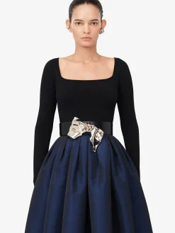 Best Alexander McQueen Women's Off-the-shoulder Knit Top in Black