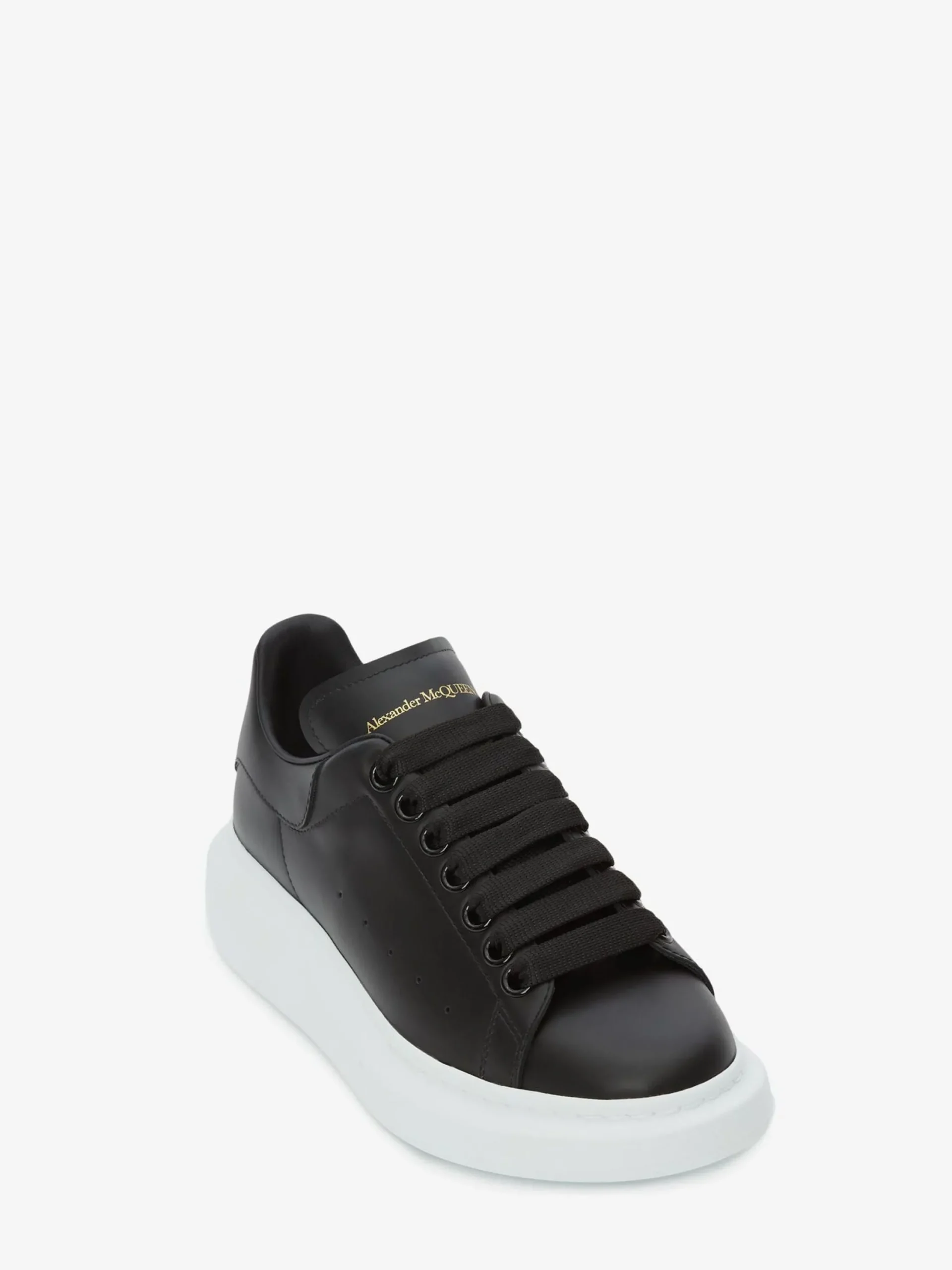 Sale Alexander McQueen Women's Oversized Sneaker in Black