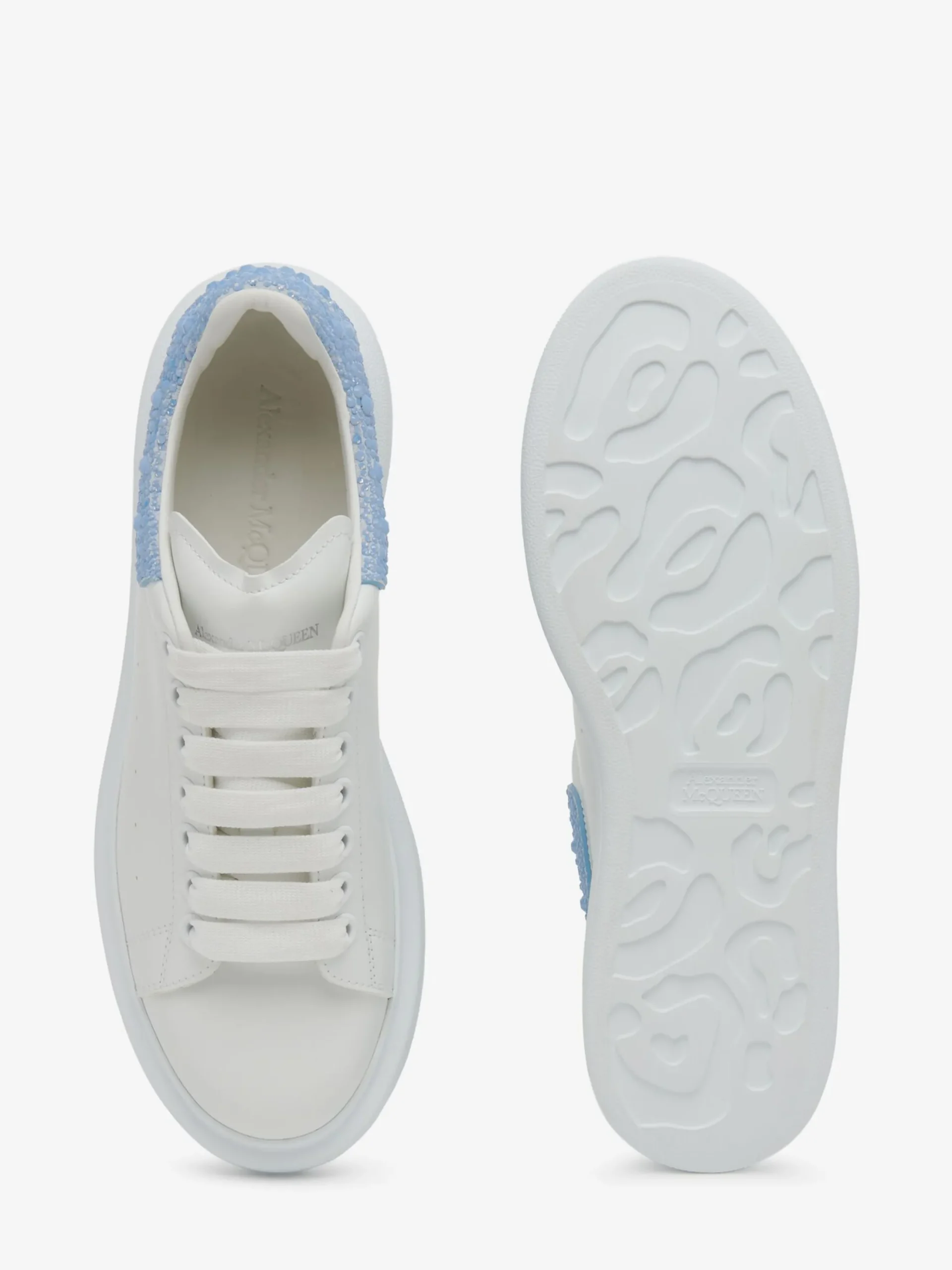 Hot Alexander McQueen Women's Oversized Sneaker in Powder Blue/Silver