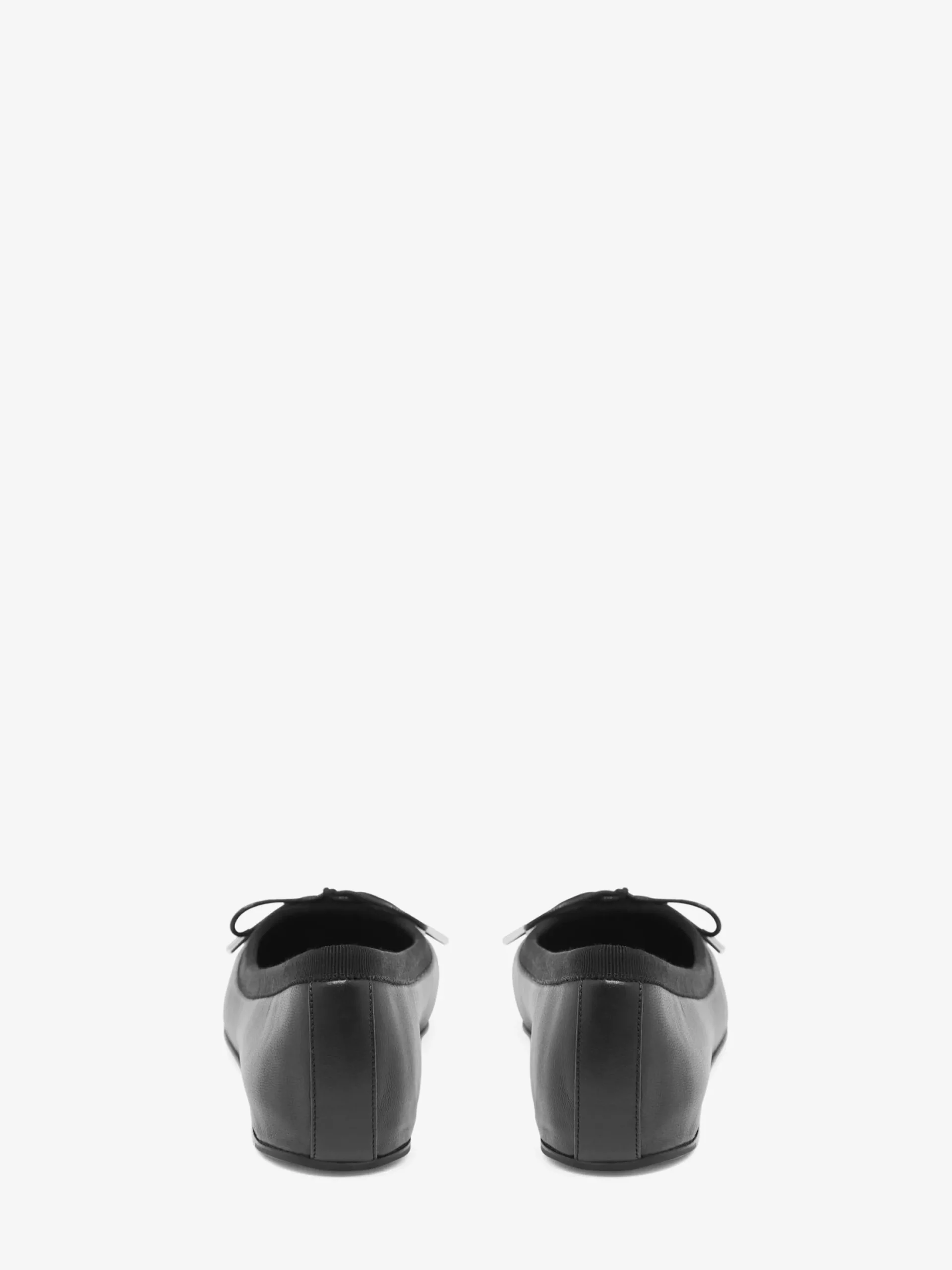 New Alexander McQueen Women's Punk Ballet Flat in Black/Silver