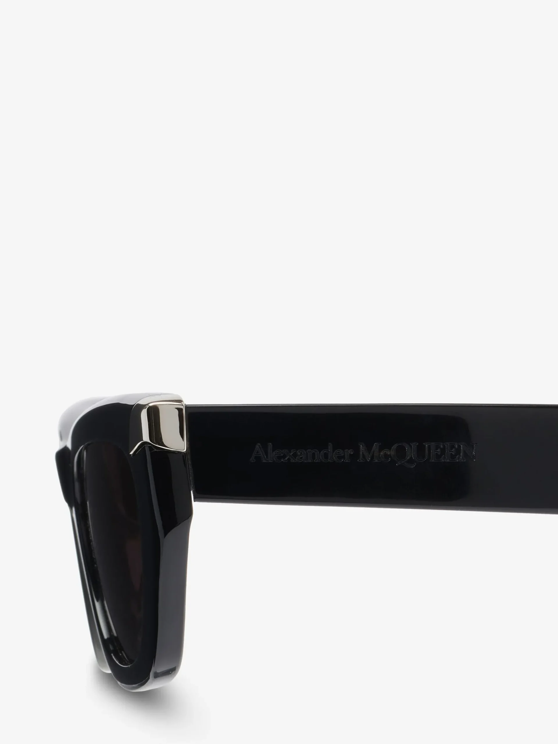 Store Alexander McQueen Women's Punk Rivet Geometric Sunglasses in Black/Smoke
