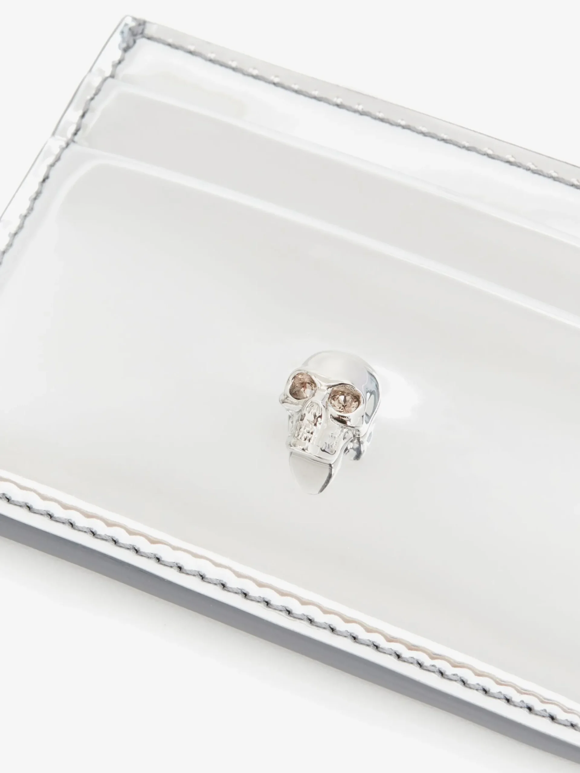 Fashion Alexander McQueen Women's Skull Card Holder in Silver