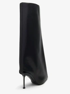 Outlet Alexander McQueen Women's Slash Flare Boot in Black
