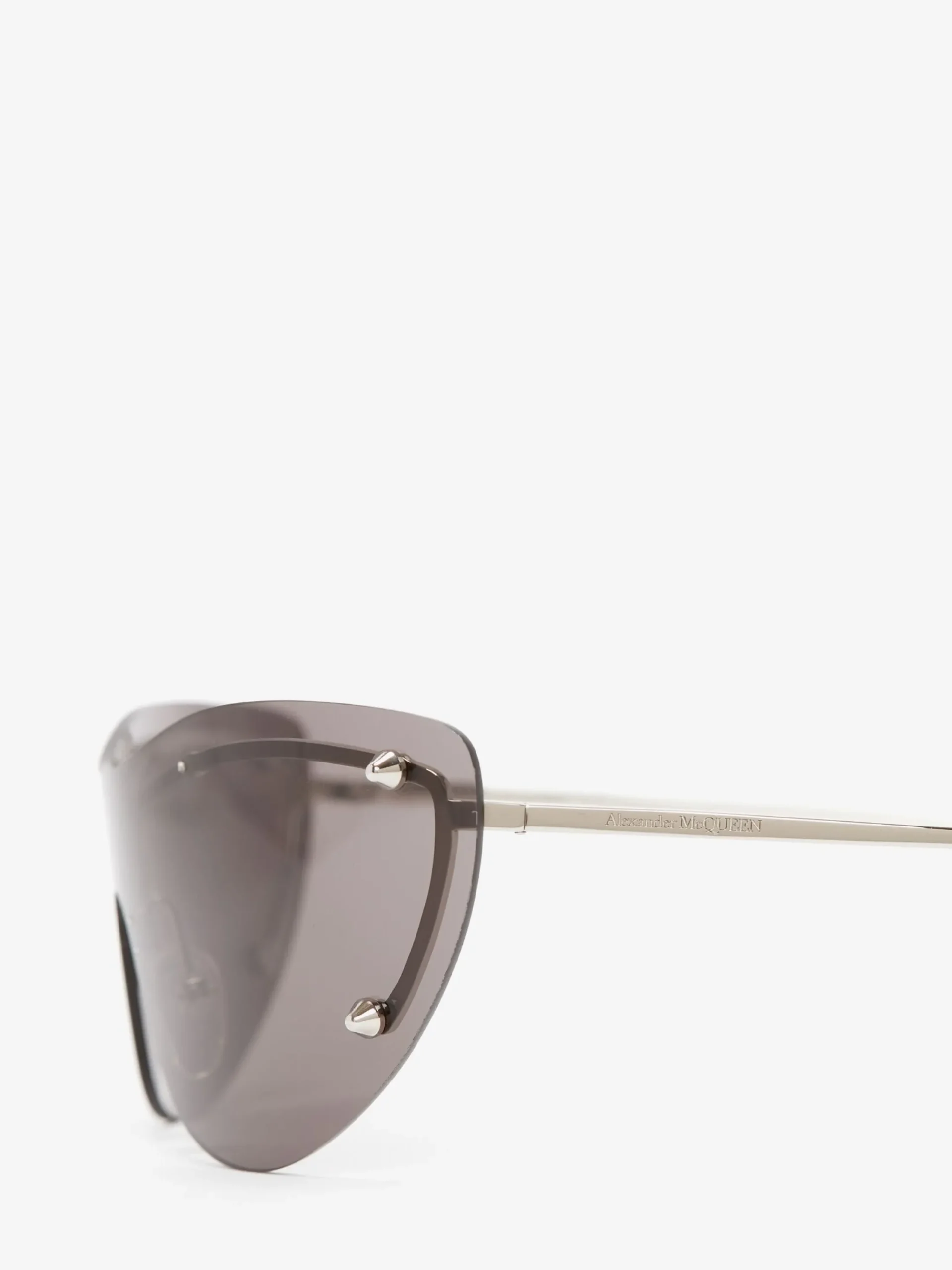 Clearance Alexander McQueen Women's Spike Studs Cat-eye Mask Sunglasses in Smoke/Silver