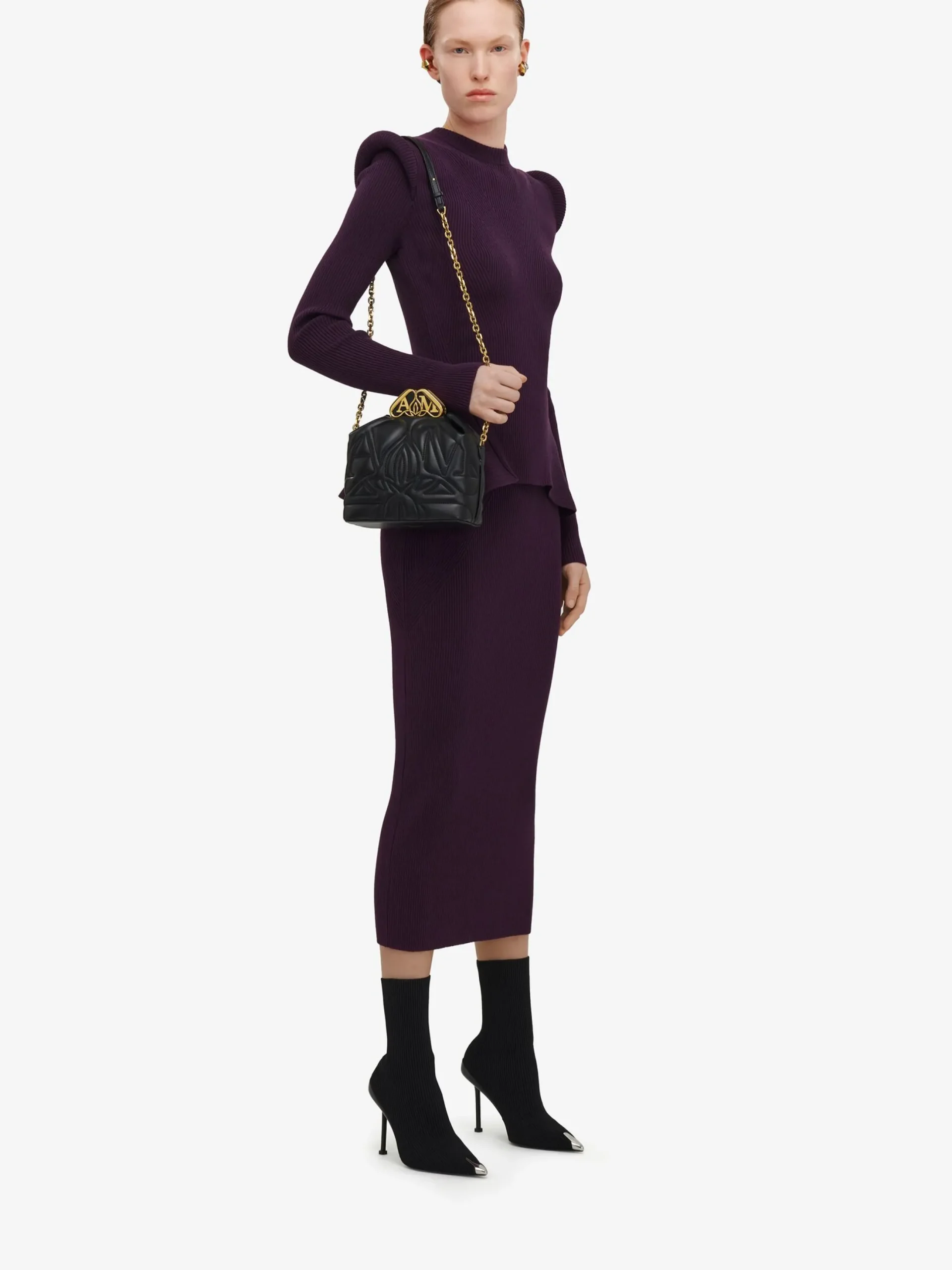 Flash Sale Alexander McQueen Women's The Seal Box in Black