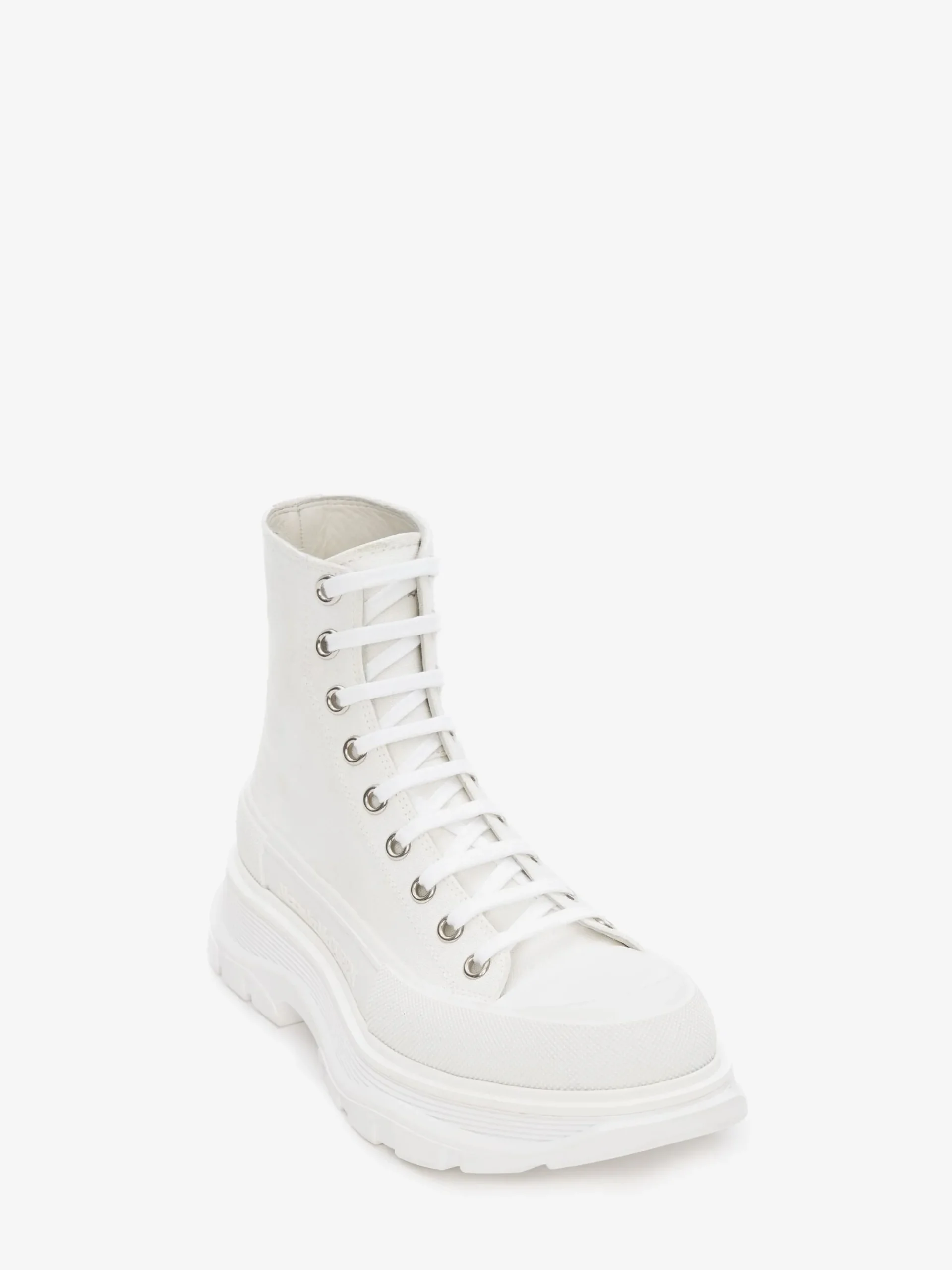 Store Alexander McQueen Women's Tread Slick Boot in White
