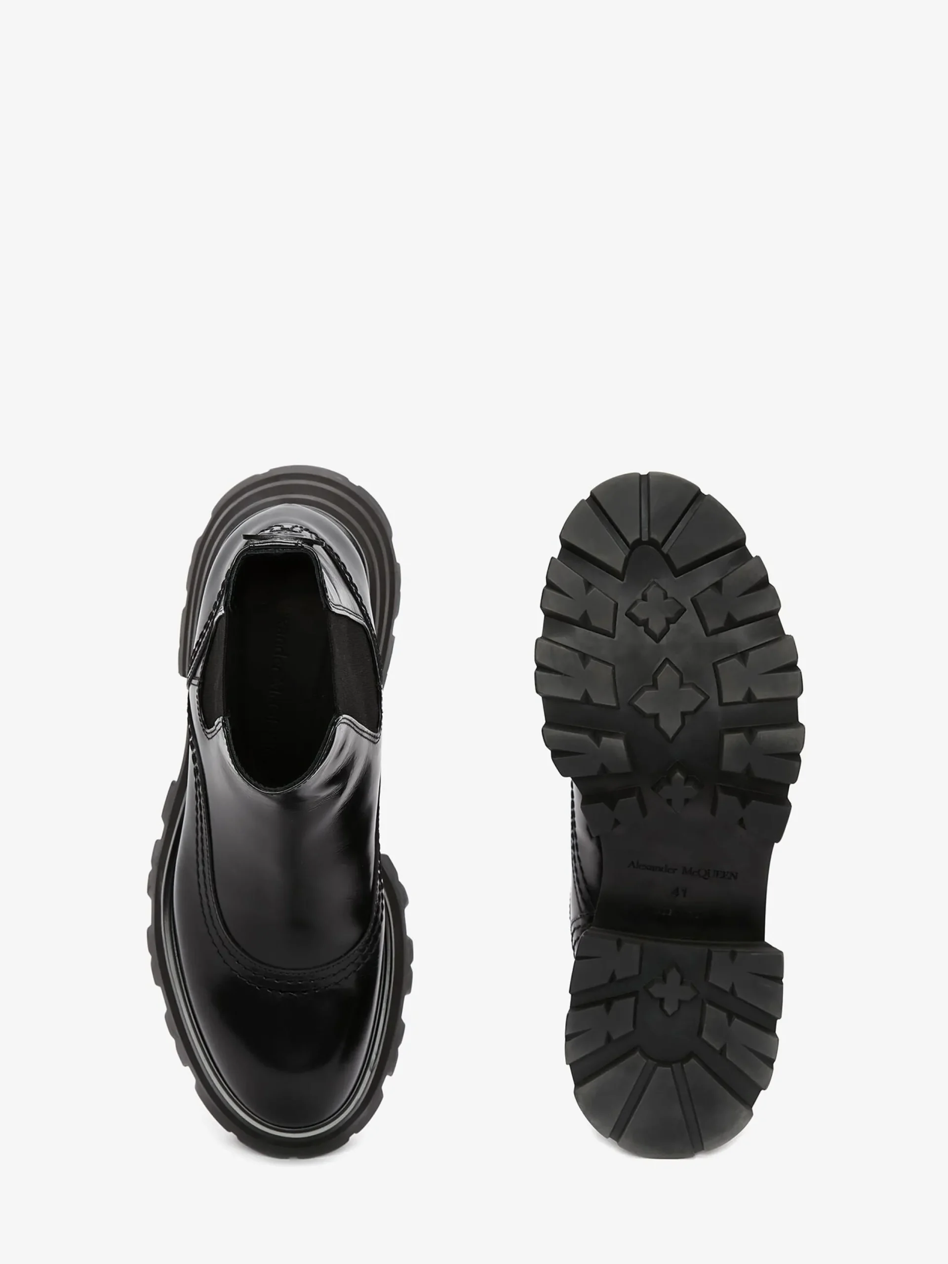 Flash Sale Alexander McQueen Women's Wander Chelsea Boot in Black